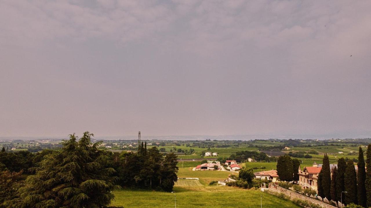 Ad Sidera Bed and Breakfast Pastrengo Buitenkant foto